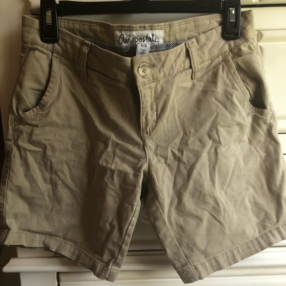 Aeropostale khaki shorts.